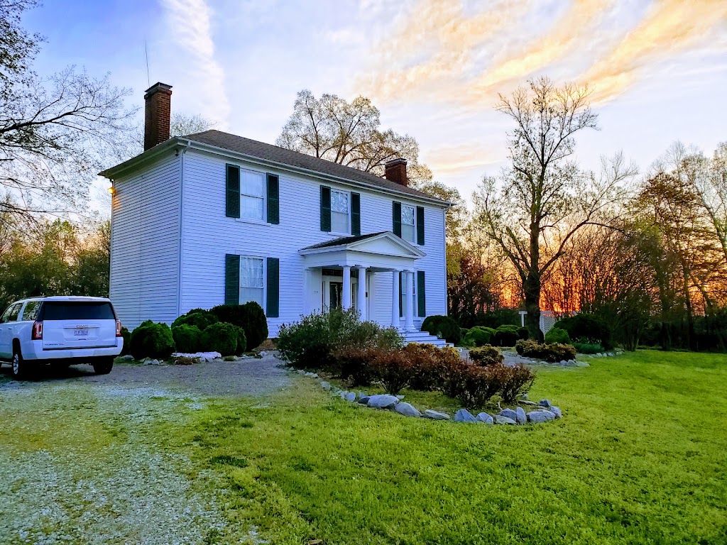 The Woodside Inn | 1939 NC-57, Milton, NC 27305, USA | Phone: (336) 234-0439