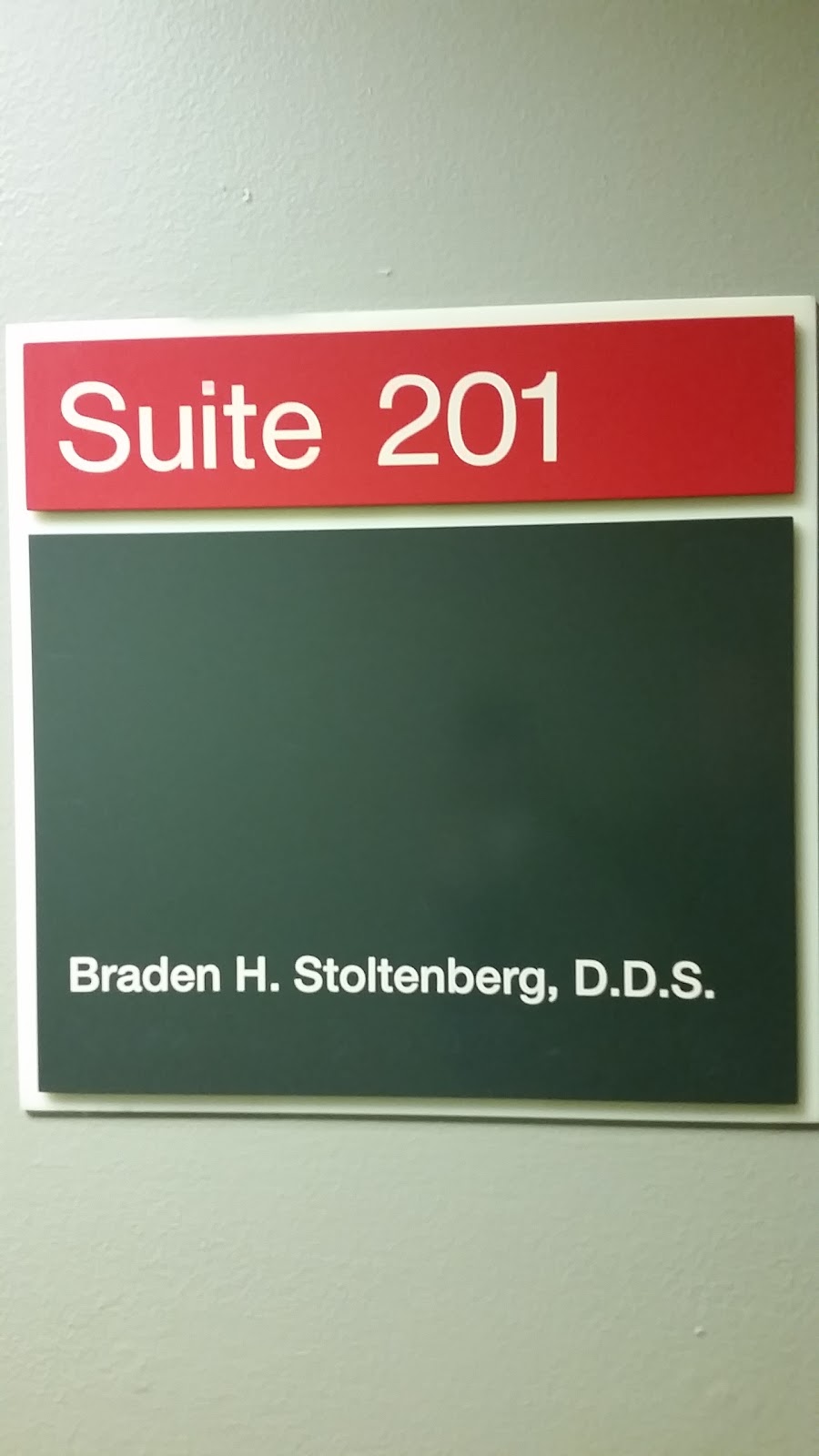 Dr. Braden H. Stoltenberg, DDS | 707 24th Ave SW #201, Norman, OK 73069, USA | Phone: (405) 364-6064