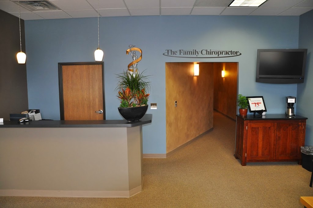 Family Chiropractor | 44476 Hayes Rd, Clinton Twp, MI 48038, USA | Phone: (586) 263-7300