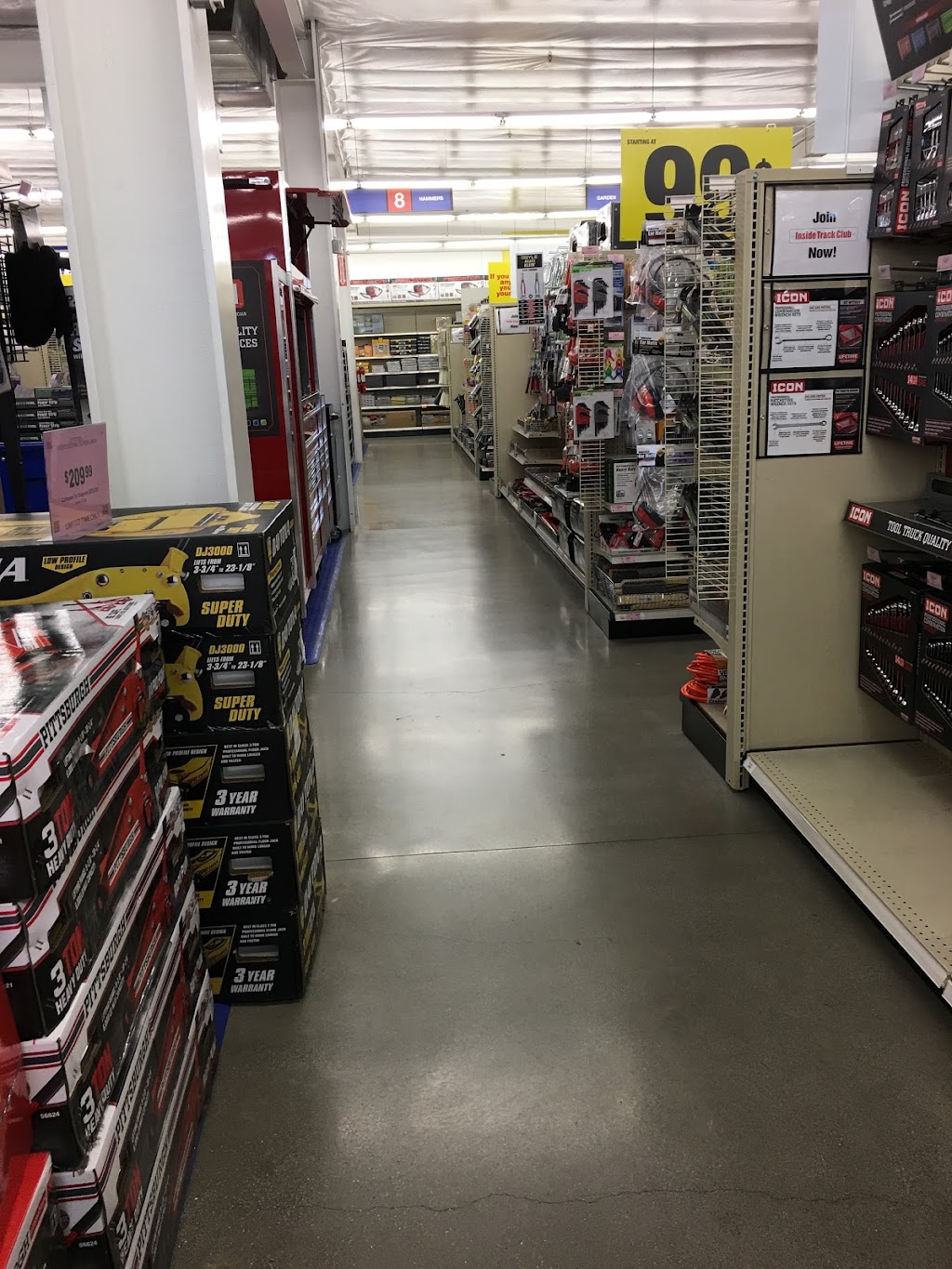 Harbor Freight Tools | 10690 Long Beach Blvd, Lynwood, CA 90262, USA | Phone: (323) 569-1930