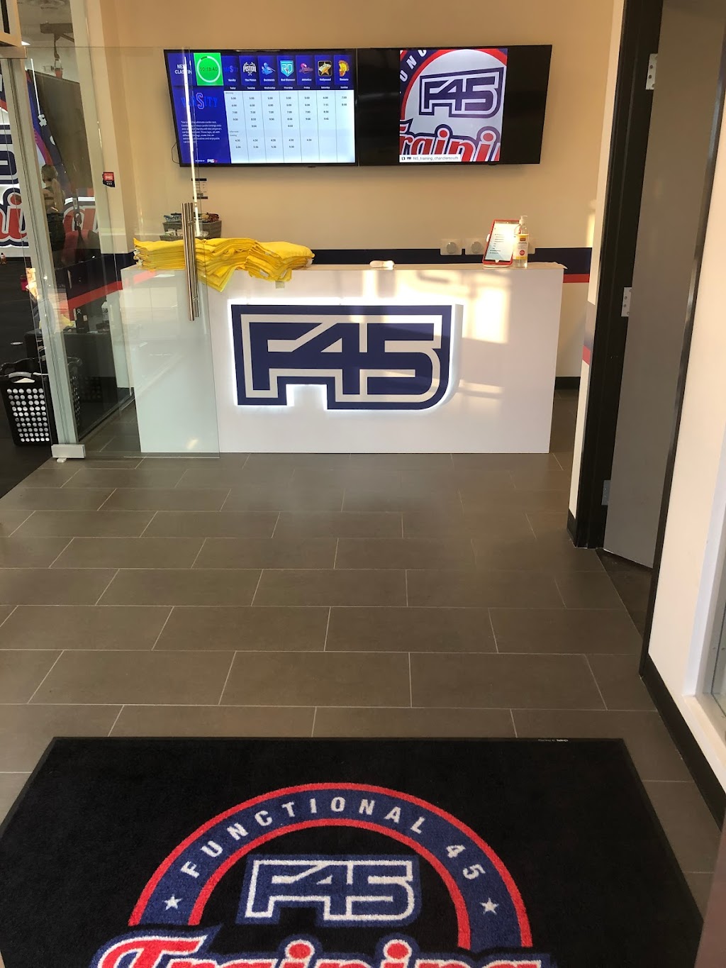 F45 Training Santan Village | 2810 S Market St Ste. 101, Gilbert, AZ 85295, USA | Phone: (480) 666-5508