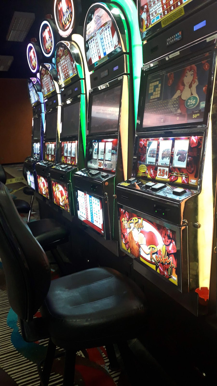 Lucky Star Casino - Concho | 7777 US-81, El Reno, OK 73036, USA | Phone: (405) 422-6500