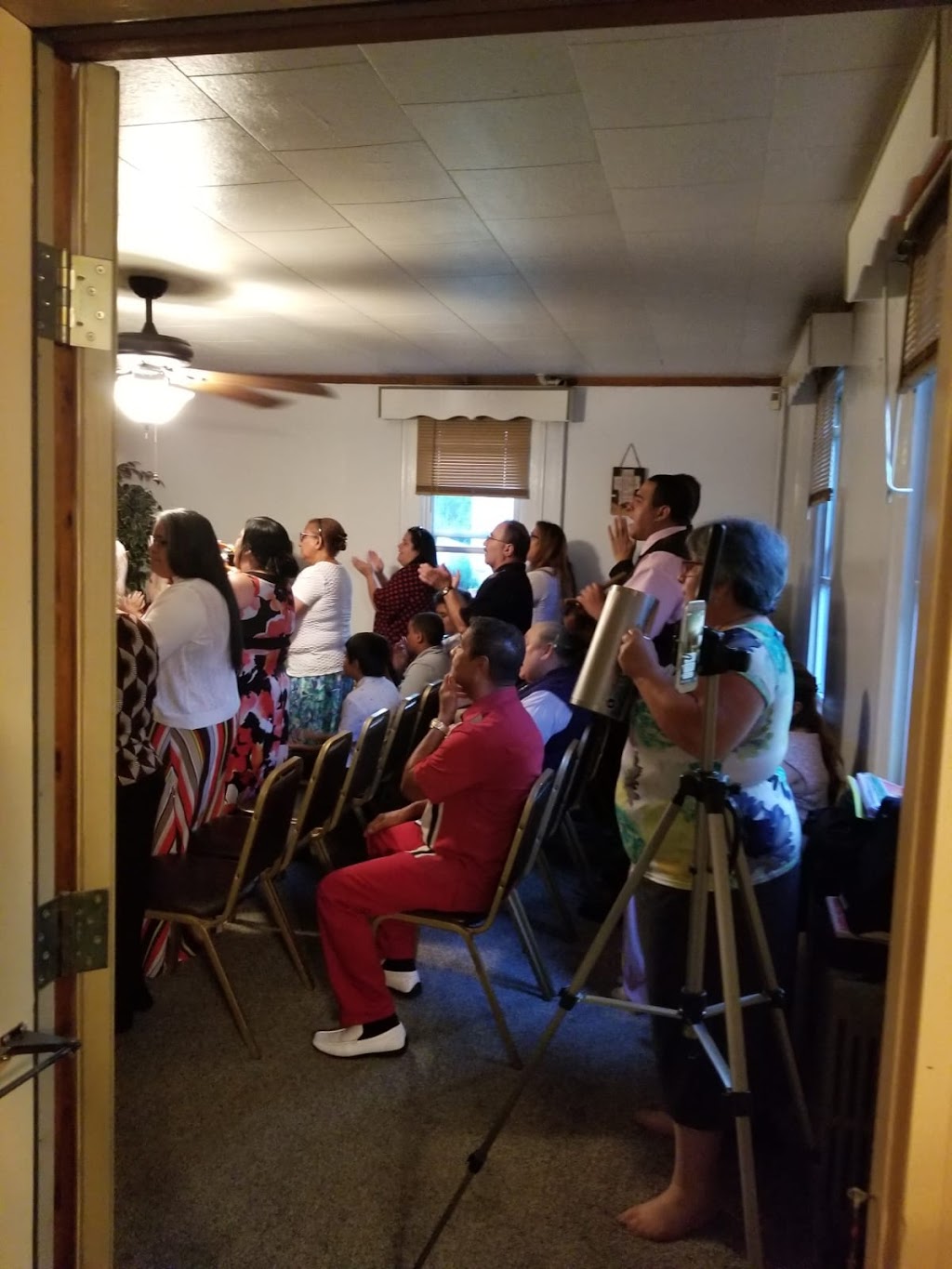 Iglesia Pentecostal Arca de Bendición Lema: Juan 3:16 | 1332 Calumet Ave, Niagara Falls, NY 14305, USA | Phone: (716) 533-9649