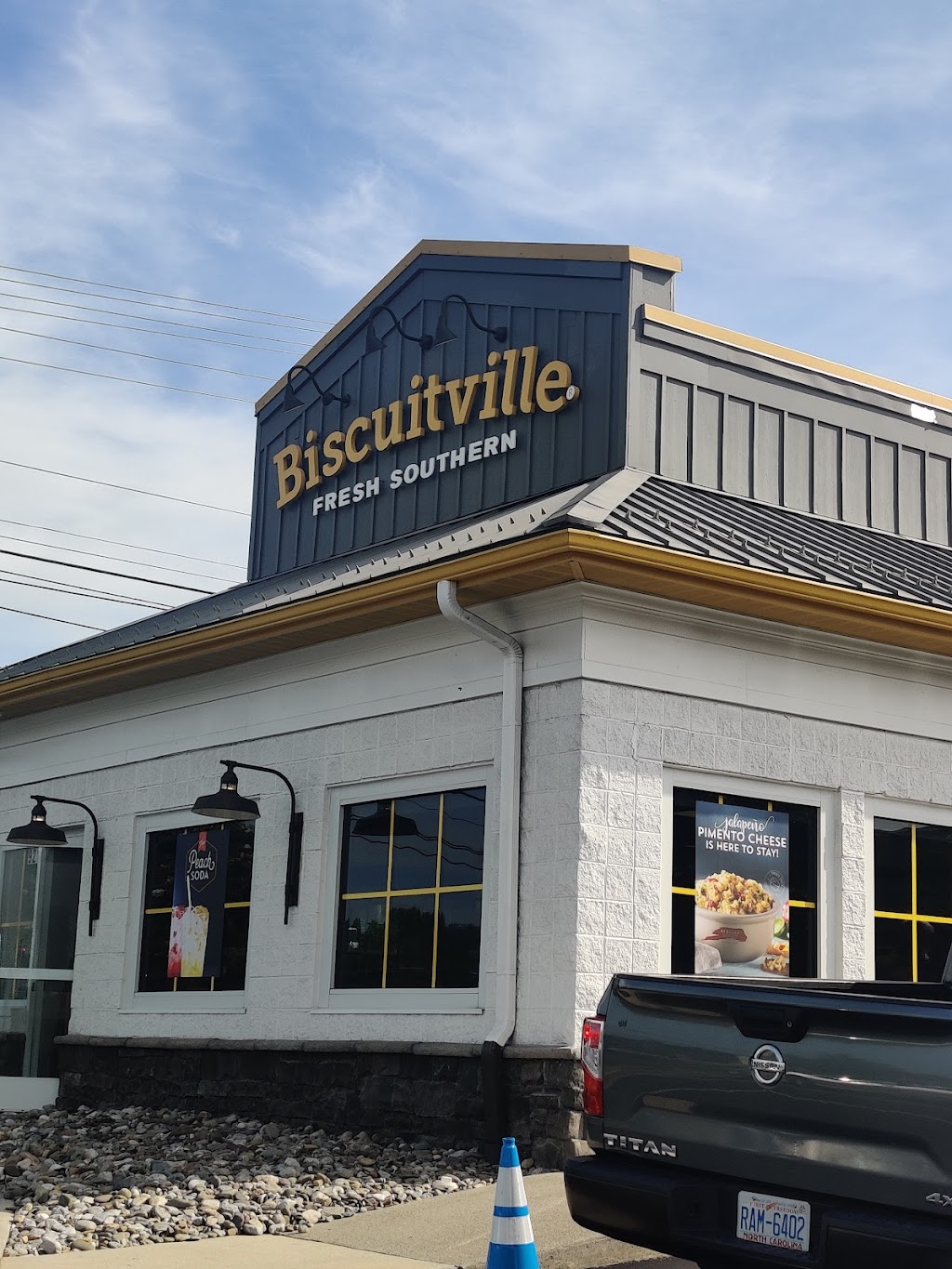 Biscuitville | 921 S Main St, Kernersville, NC 27284, USA | Phone: (336) 996-0616