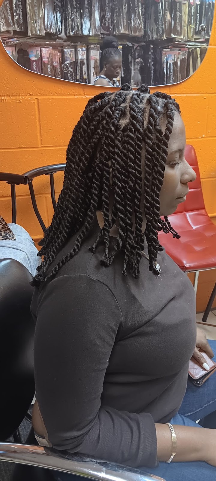 Eliz african Hair Braiding | 212 Edson Ave, Crowley, TX 76036, USA | Phone: (682) 386-2369