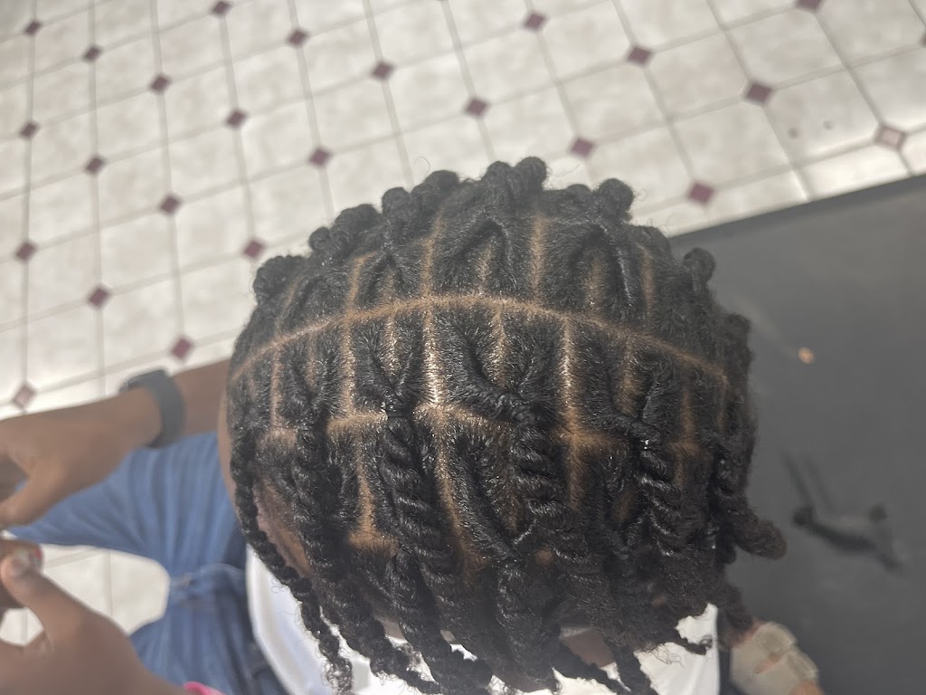 BraidsCity | 1433 W Buckingham Rd, Garland, TX 75042, USA | Phone: (469) 269-4383