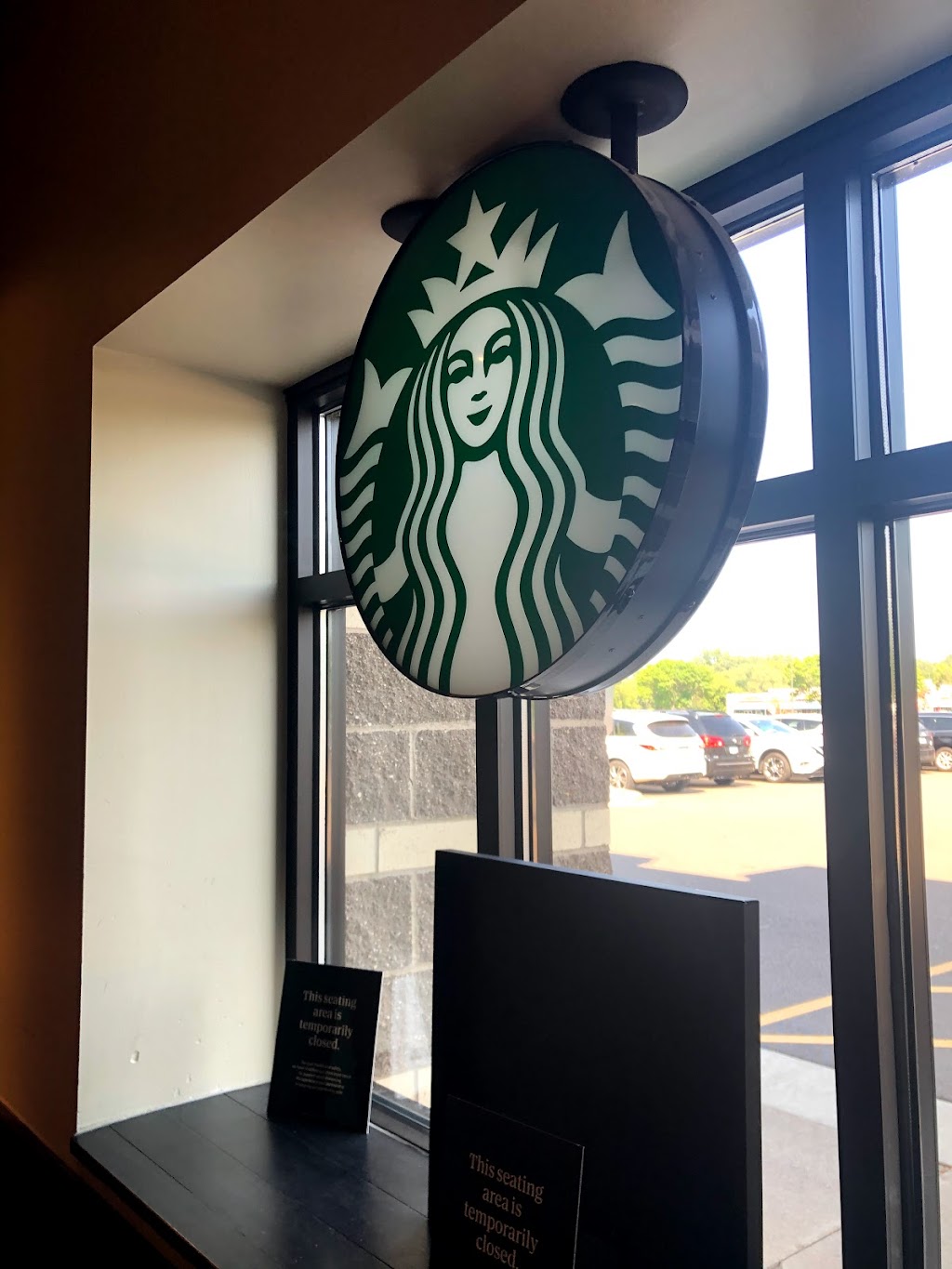 Starbucks | 4802 County Rd 101, Minnetonka, MN 55345, USA | Phone: (952) 401-3830