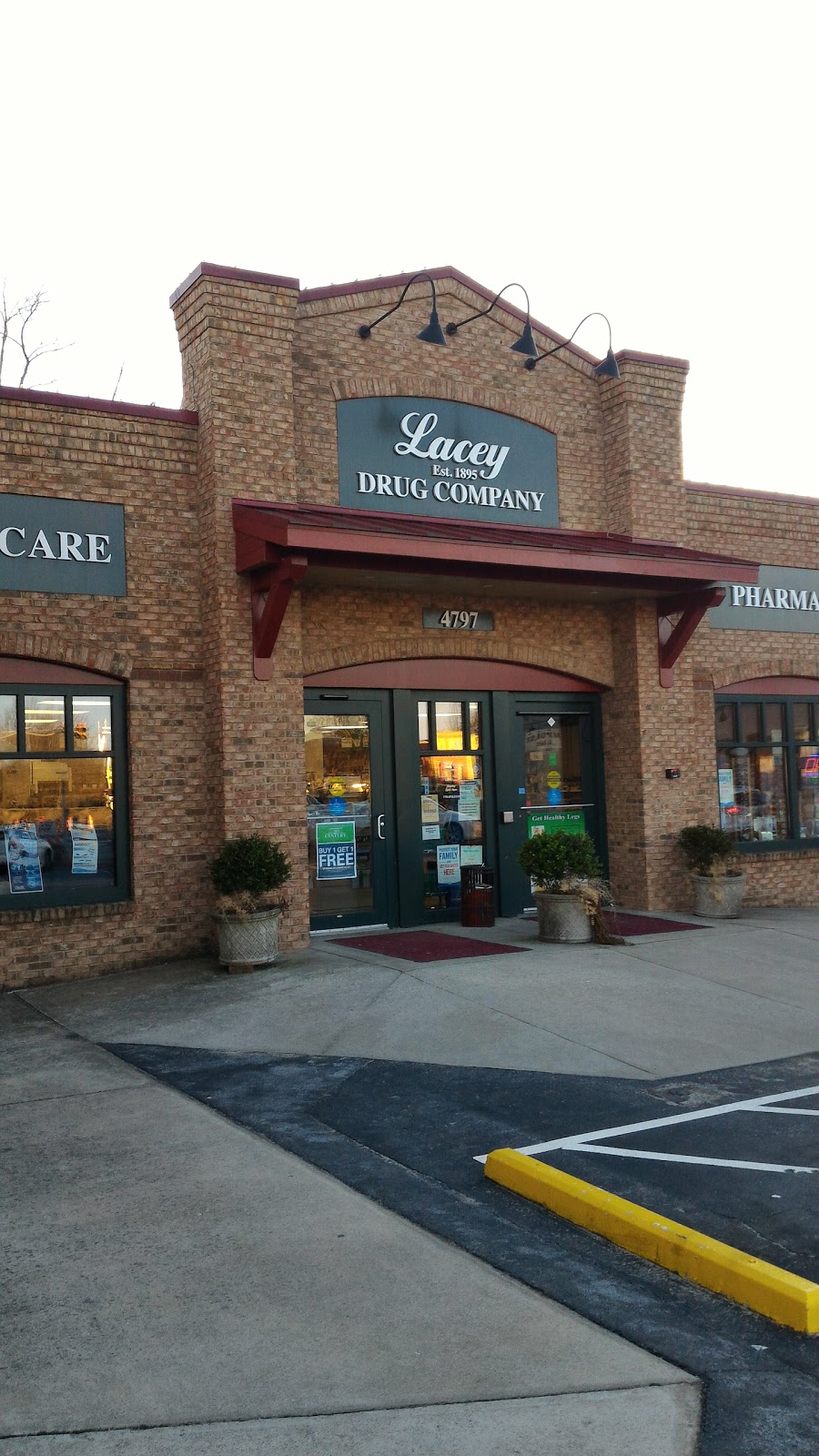 Lacey Drug Company | 4797 S Main St, Acworth, GA 30101, USA | Phone: (770) 974-3131