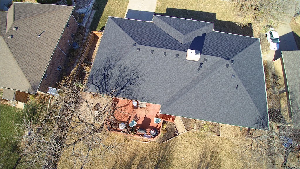 Colossal Roofing | 3963 N Woodlawn Ct #2, Bel Aire, KS 67220, USA | Phone: (316) 806-7663