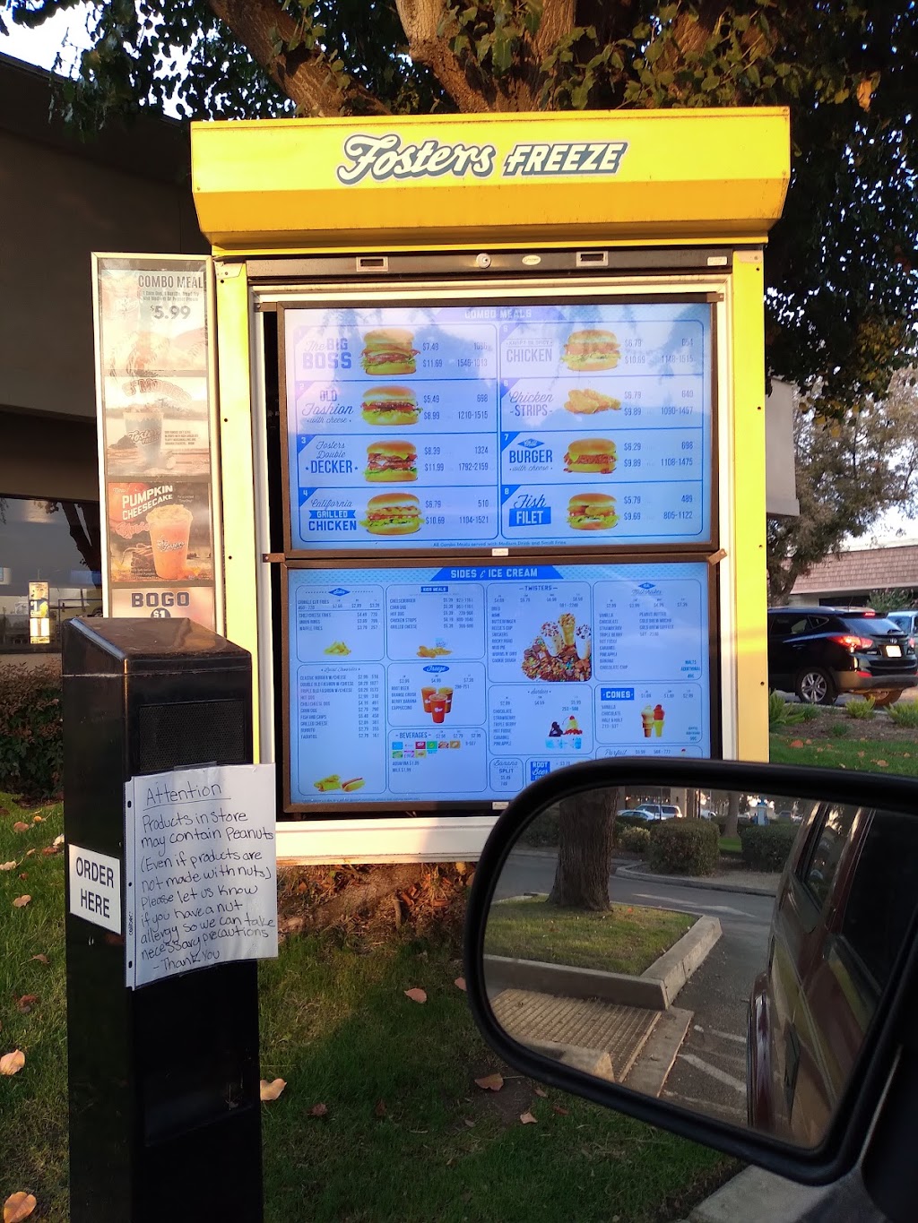 Fosters Freeze | 2151 Shaw Ave, Clovis, CA 93611, USA | Phone: (559) 297-3450