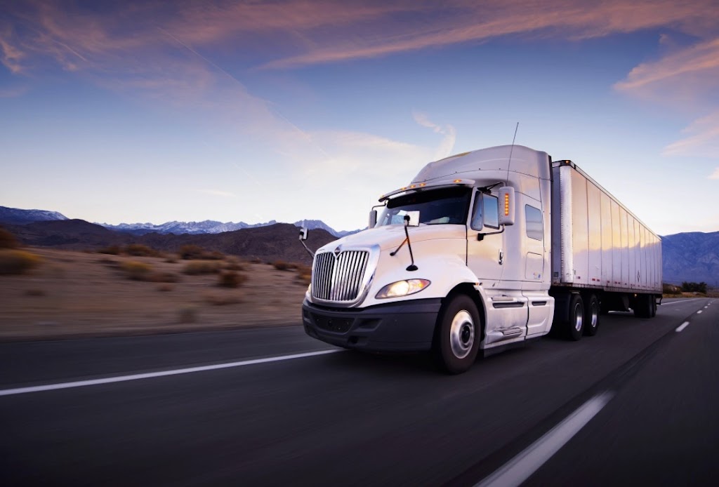 Fastline Truck Insurance | 16134 NORDHOFF STREET, #B30, North Hills, CA 91343 | Phone: (866) 341-0099