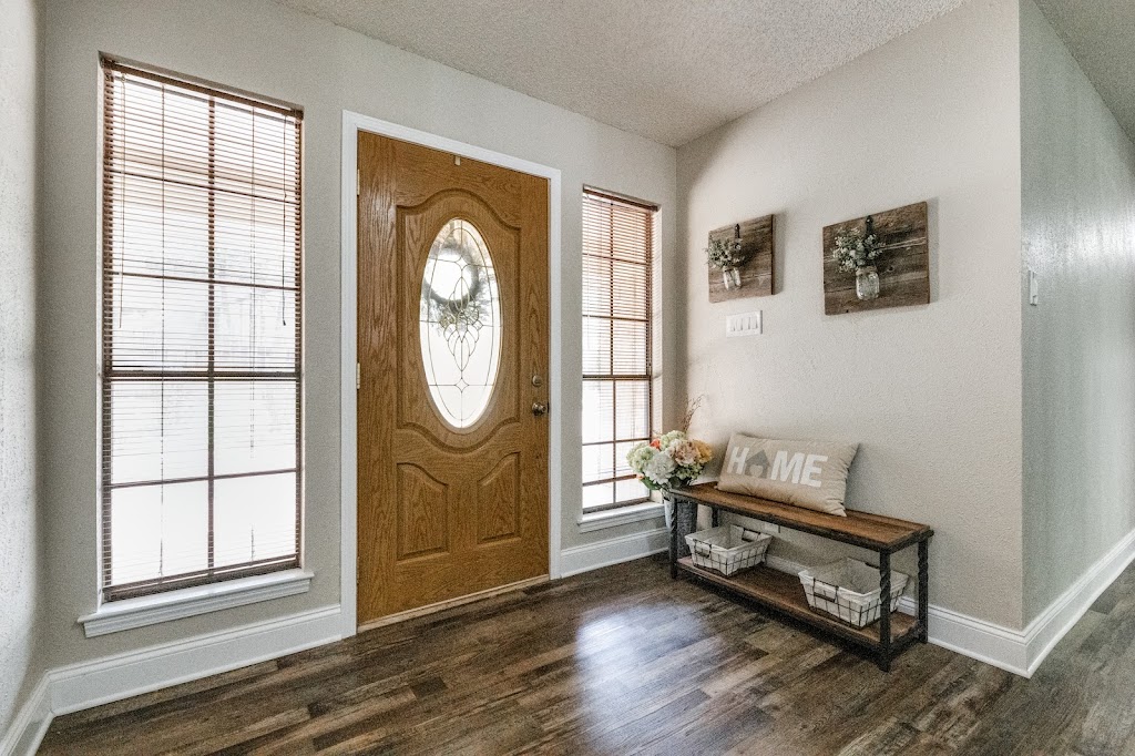 Lisa Neifert Real Estate, Ccs Realty Llc. | 2807 Augusta Ln, Arlington, TX 76012, USA | Phone: (817) 706-7074