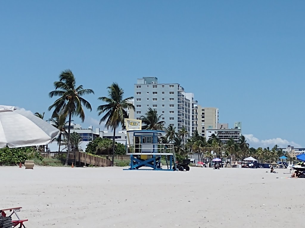 Hollywood Beach Parking | 359 Harrison St, Hollywood, FL 33019, USA | Phone: (954) 923-3949