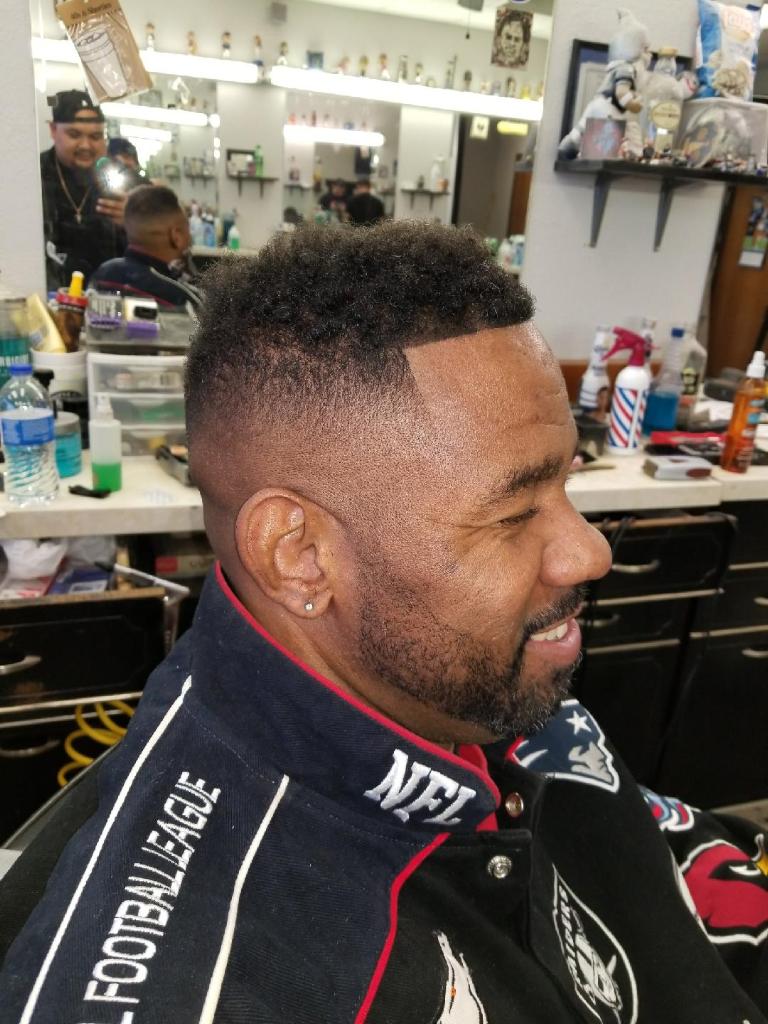 Valley View Barbers | 2932 Valley View Ln, Dallas, TX 75234, USA | Phone: (214) 484-6435