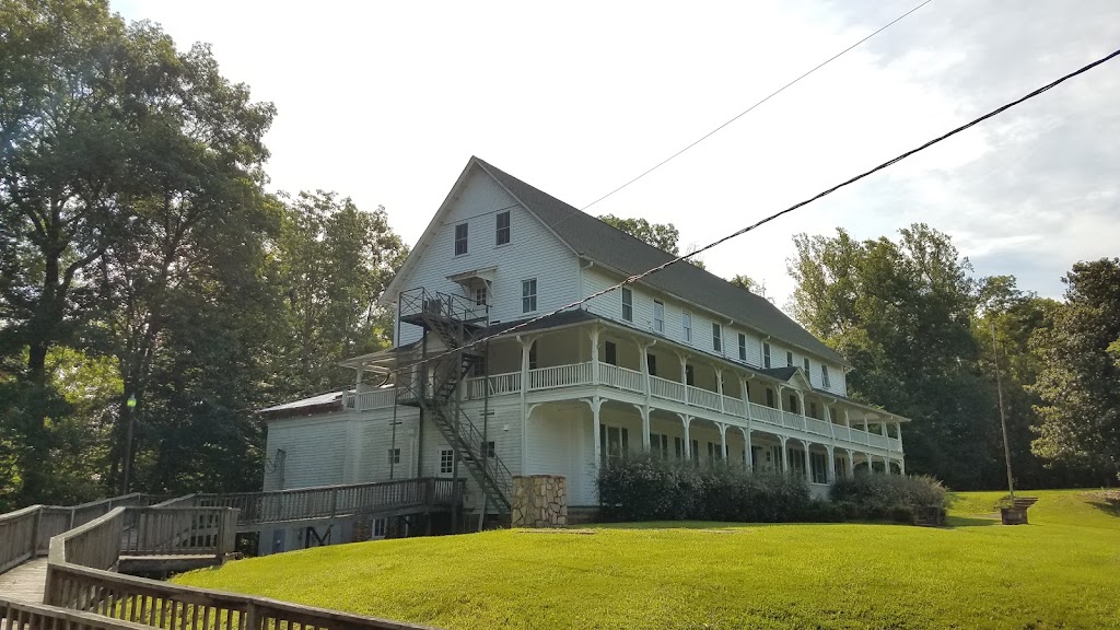 Vade Mecum Springs Hotel | 1160 Camp Sertoma Dr, Danbury, NC 27016, USA | Phone: (336) 593-8480