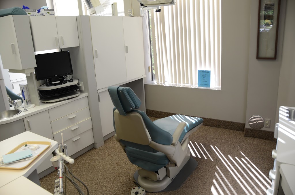 Great Lakes Family Dental Group - Livonia | 16160 Middlebelt Rd, Livonia, MI 48154, USA | Phone: (734) 396-8381