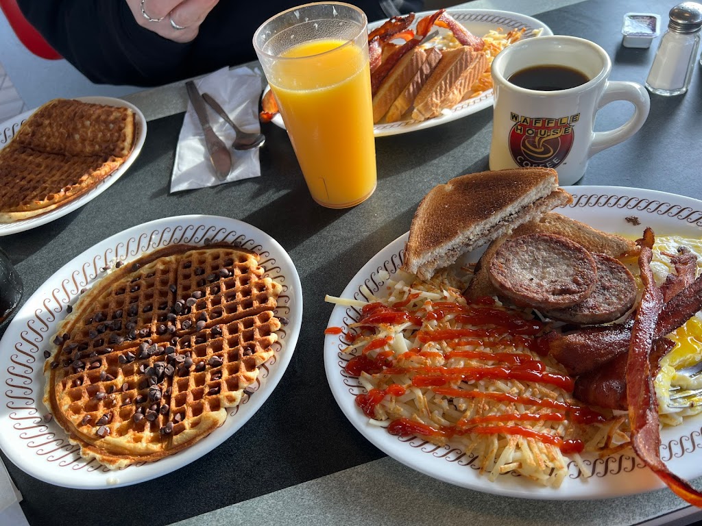 Waffle House | 5414 Williamsburg Rd, Sandston, VA 23150, USA | Phone: (804) 222-1454