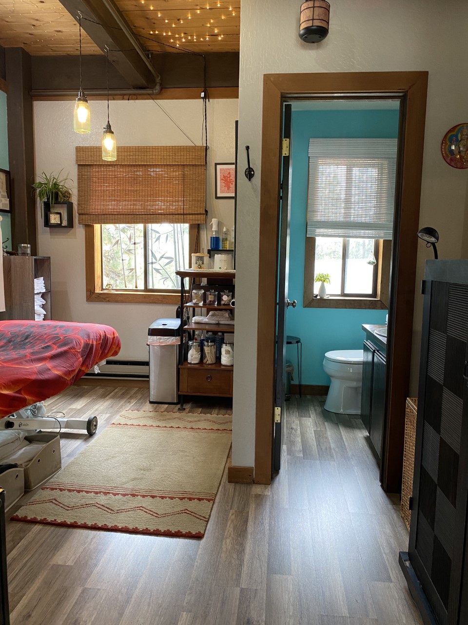 Clearwater Facial Studio & Wax Bar | 3090 N Lake Blvd #6, Tahoe City, CA 96145, USA | Phone: (530) 583-3141