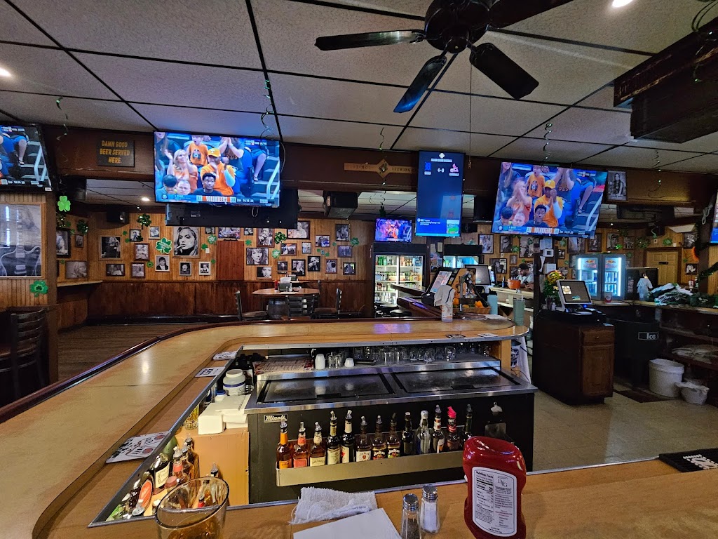 Gleasons Bar | 6700 Mill Creek Rd, Levittown, PA 19057, USA | Phone: (215) 943-4781