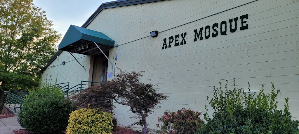 Apex Mosque | 733 Center St, Apex, NC 27502, USA | Phone: (919) 362-0403