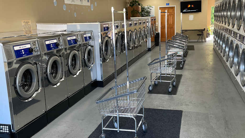 Clean Wave Laundromat | 429 Schuylkill Rd, Phoenixville, PA 19460, USA | Phone: (484) 924-9391