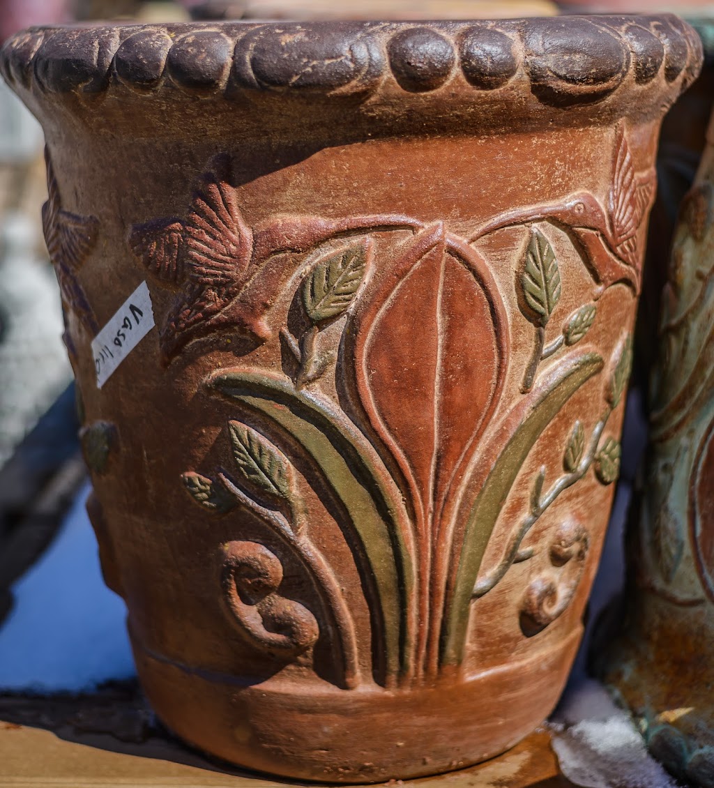 Blue Rooster Home & Garden Decor, LCC. | 25130 I-35, New Braunfels, TX 78132, USA | Phone: (210) 388-5479