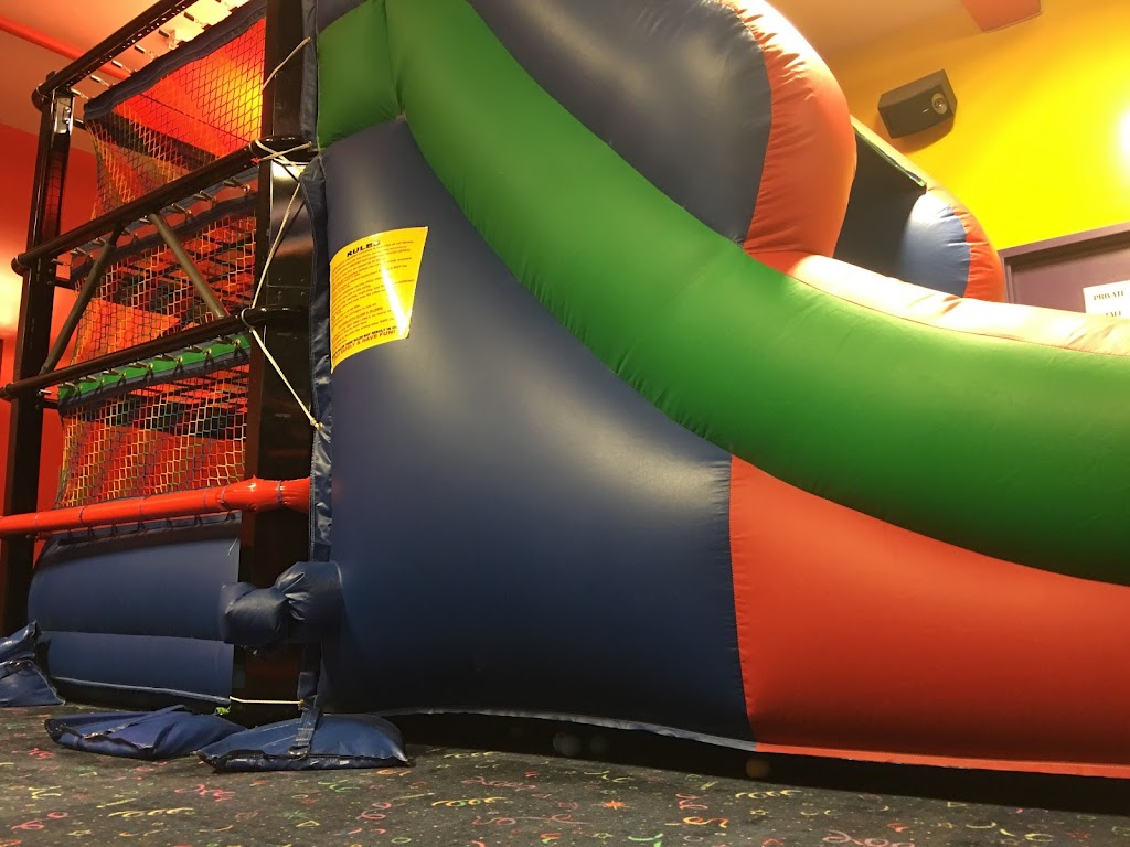 Laser Bounce Family Fun Center | 2710 Hempstead Tpke, Levittown, NY 11756, USA | Phone: (516) 342-1330