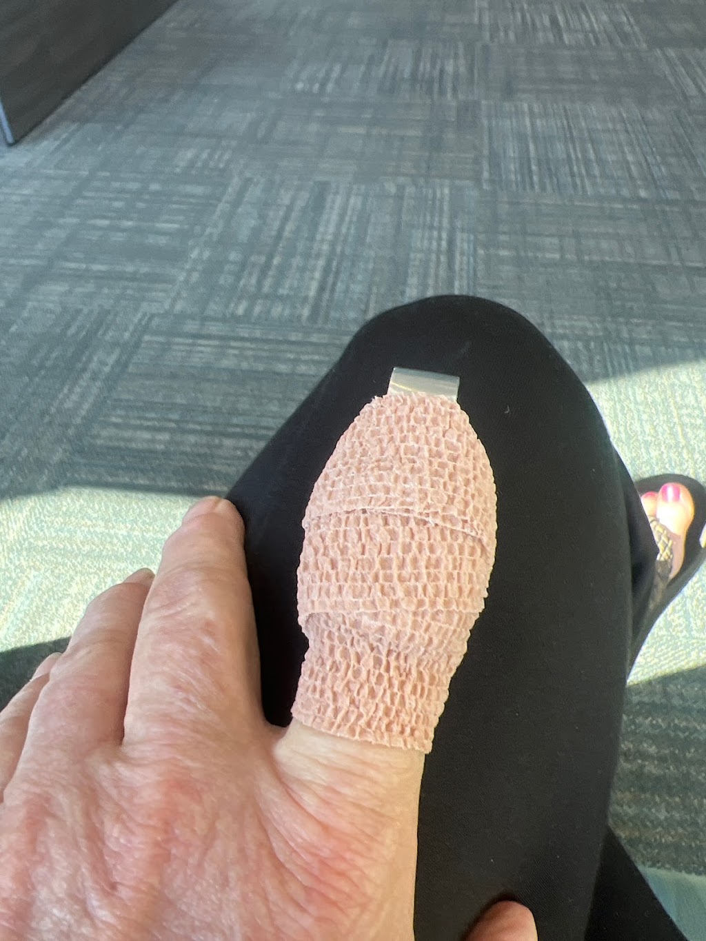 Sports Medicine and Orthopaedic Center & The Spine Center (SMOC) 5801