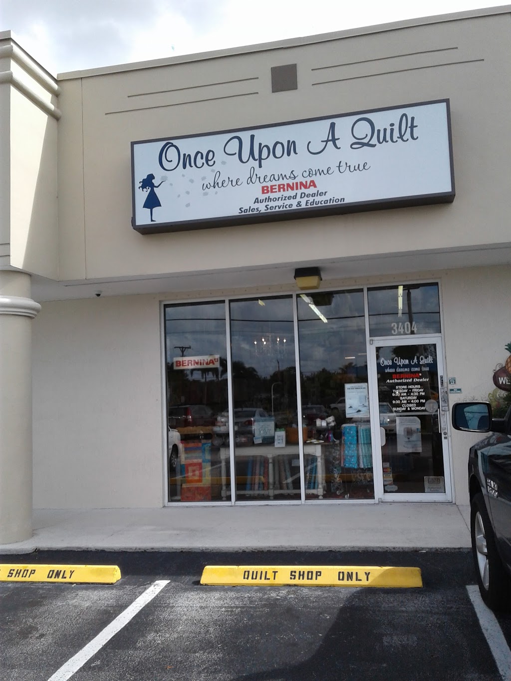 Once Upon A Quilt | 3404 Griffin Rd, Fort Lauderdale, FL 33312, USA | Phone: (954) 987-8827
