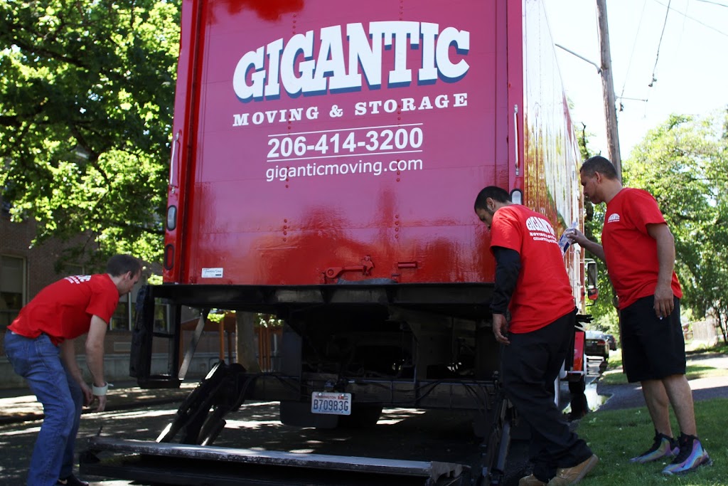 GIGANTIC MOVING & STORAGE | 523 Thompson Ln C, Austin, TX 78742, USA | Phone: (512) 649-1315