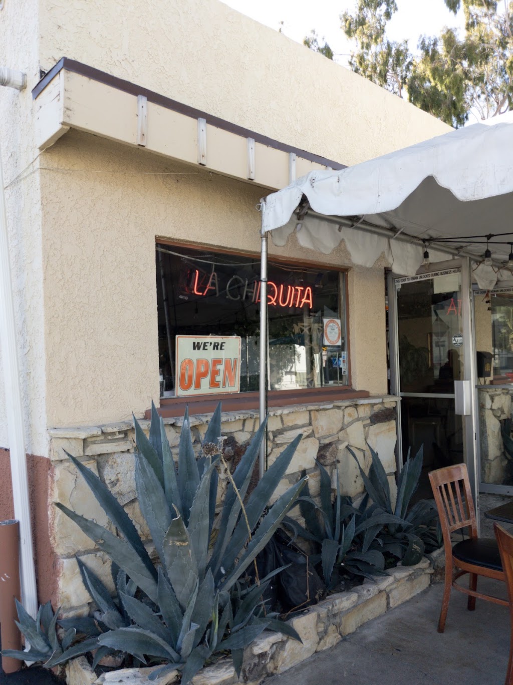 La Chiquita Restaurant | 906 E Washington Ave, Santa Ana, CA 92701, USA | Phone: (714) 543-8787