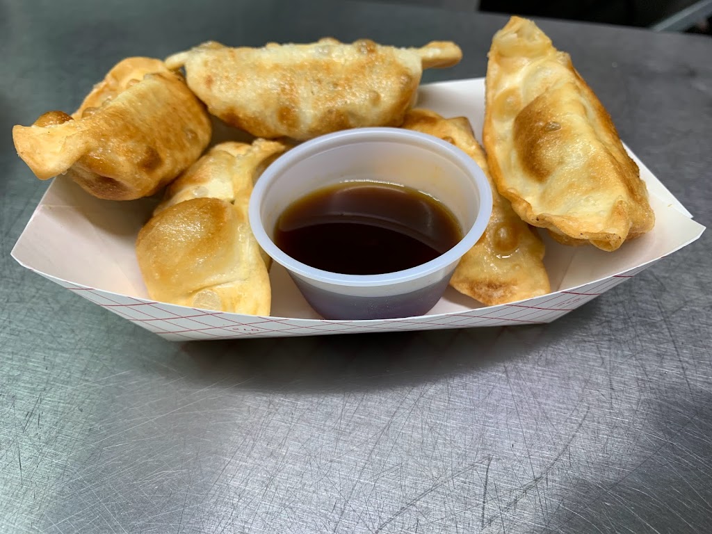 Crossbones Grill | 16460 FL-40, Silver Springs, FL 34488, USA | Phone: (352) 289-5001