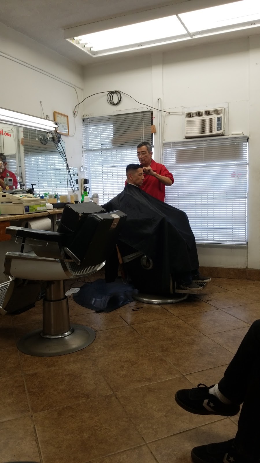 Lee Barber | 625 S Euclid St, Anaheim, CA 92802, USA | Phone: (714) 981-8077