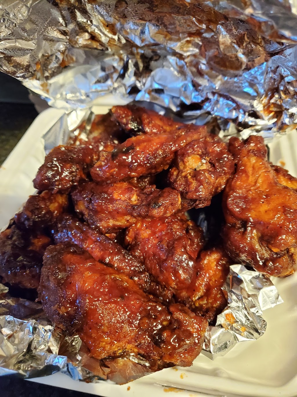 Wings Things N More | 3170 Wilkens Ave, Baltimore, MD 21223, USA | Phone: (410) 646-1800
