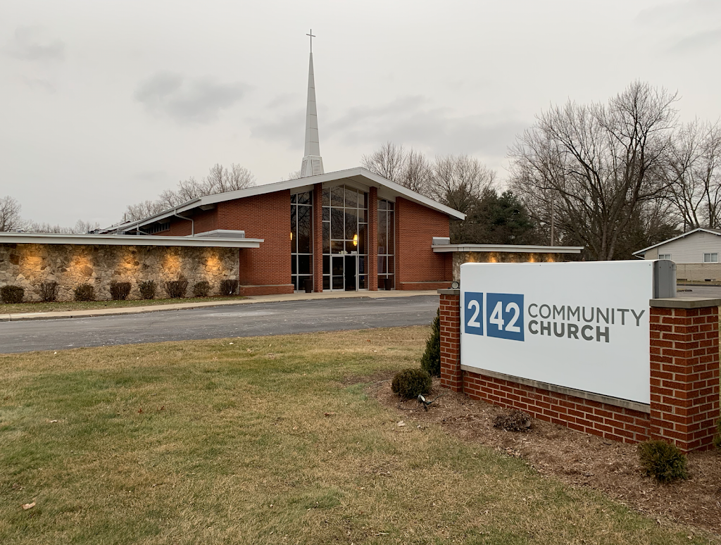 2|42 Community Church | Livonia | 35475 Five Mile Rd, Livonia, MI 48154, USA | Phone: (734) 720-9525