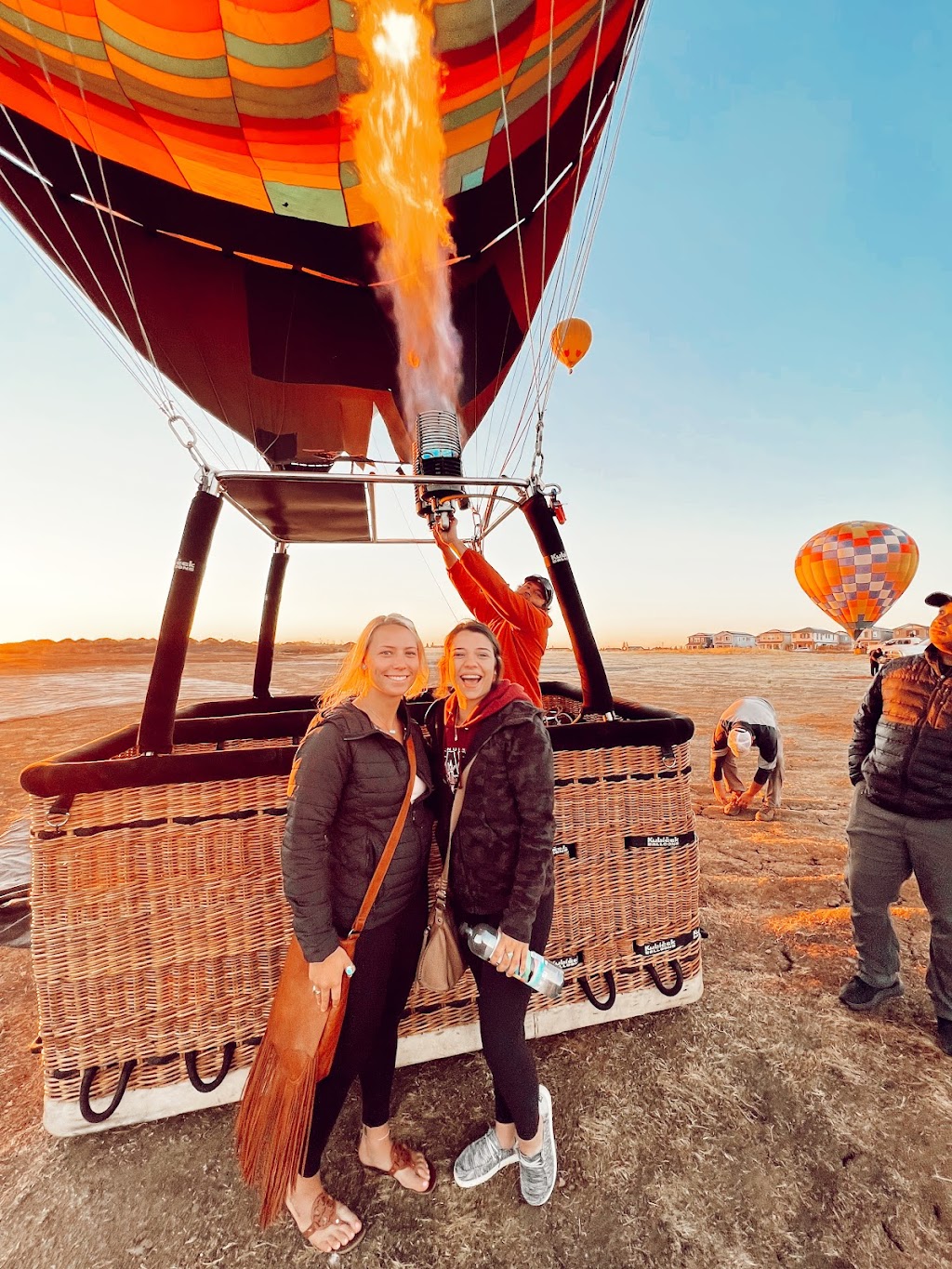 Sonoma Ballooning | 21870 8th St E, Sonoma, CA 95476, USA | Phone: (707) 819-9223