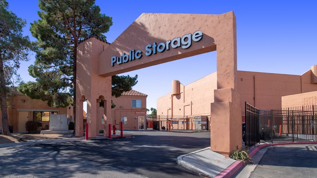 Public Storage | 2225 N Green Valley Pkwy, Henderson, NV 89014, USA | Phone: (702) 530-7952