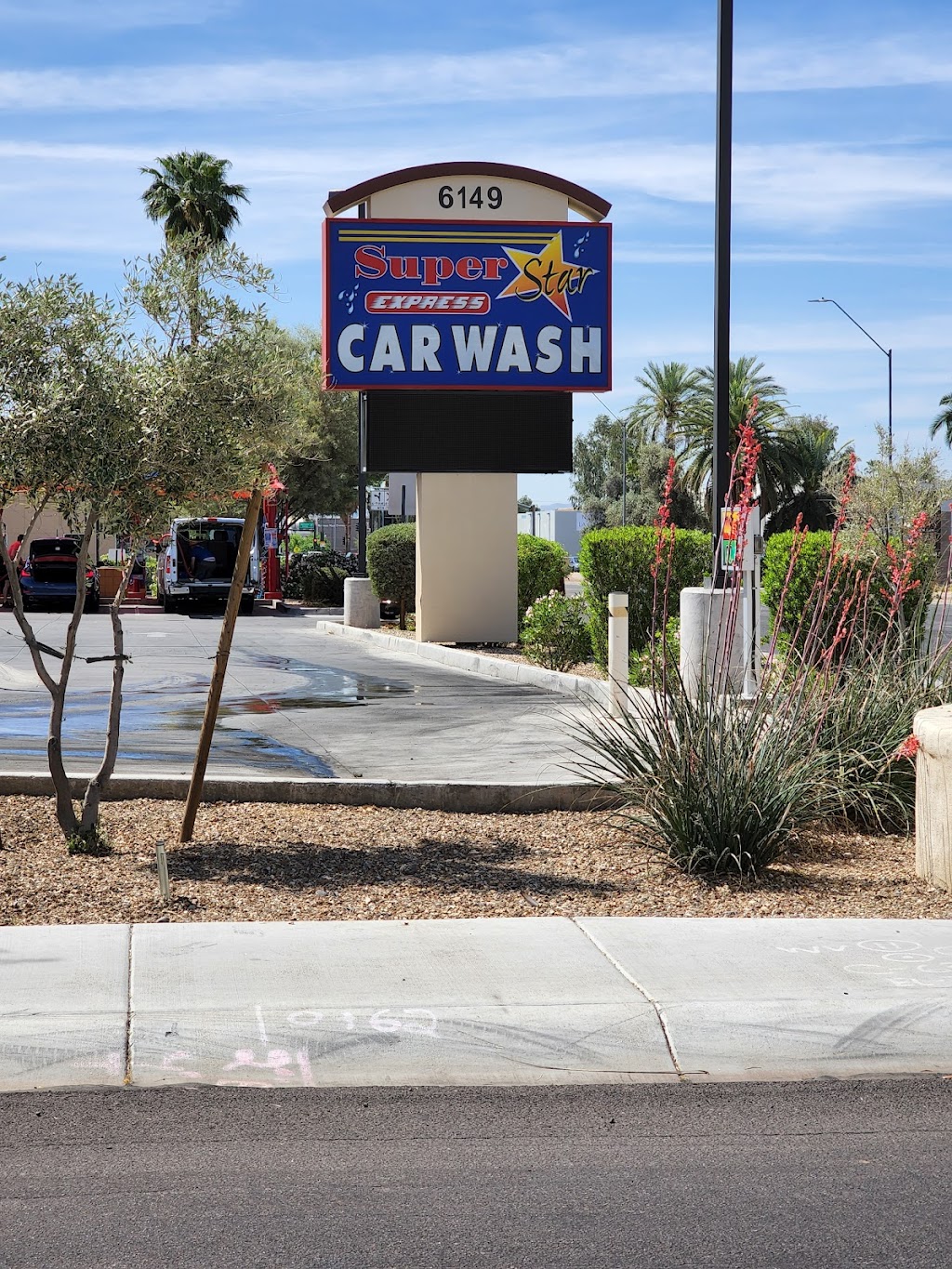 Quick N Clean Car Wash | 6149 N 7th St, Phoenix, AZ 85014, USA | Phone: (480) 707-3531