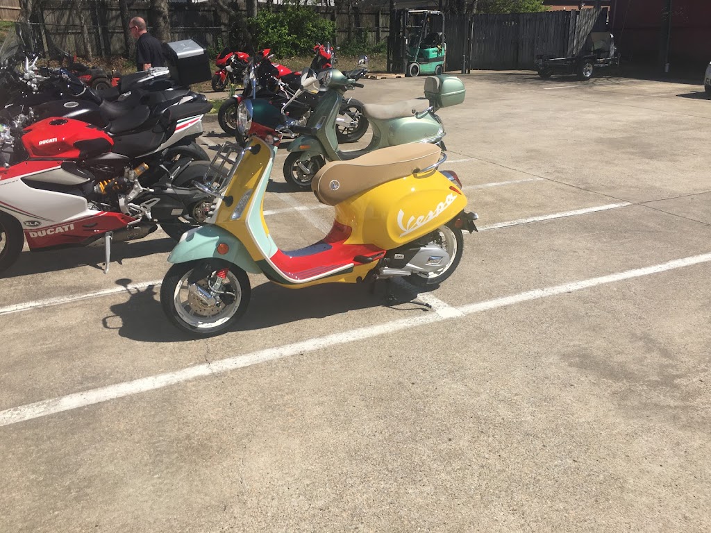 Vespa Nashville Bloodworth | 288 White Bridge Pike, Nashville, TN 37209, USA | Phone: (615) 627-3411