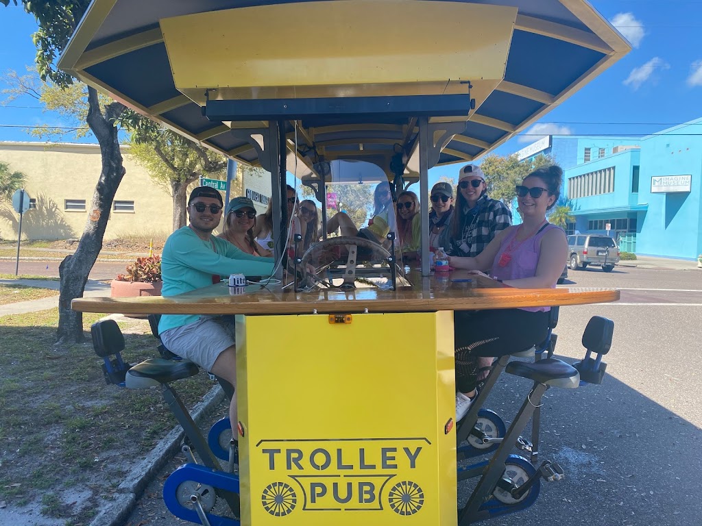 Trolley Pub St. Petersburg | 1661 Central Ave #6013, St. Petersburg, FL 33713, USA | Phone: (727) 322-4608