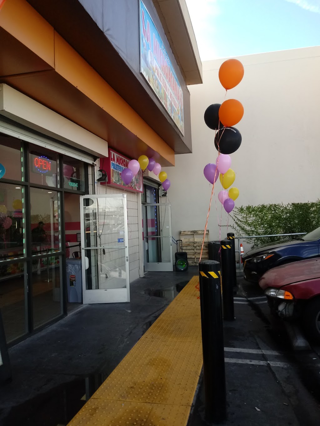 Boost Mobile Premier Store | 4318, 10823 Hawthorne Blvd suite d, Inglewood, CA 90304, USA | Phone: (310) 671-0443