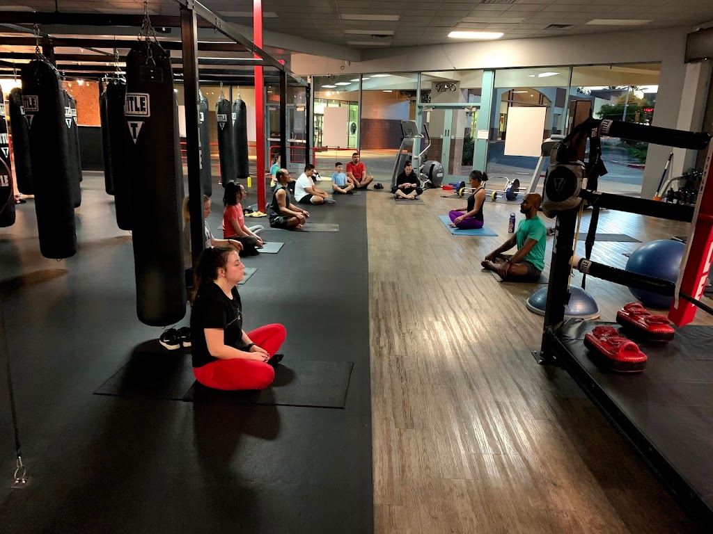 TITLE Boxing Club Phoenix Ahwatukee | 5037 E Ray Rd, Phoenix, AZ 85044, USA | Phone: (480) 785-2000