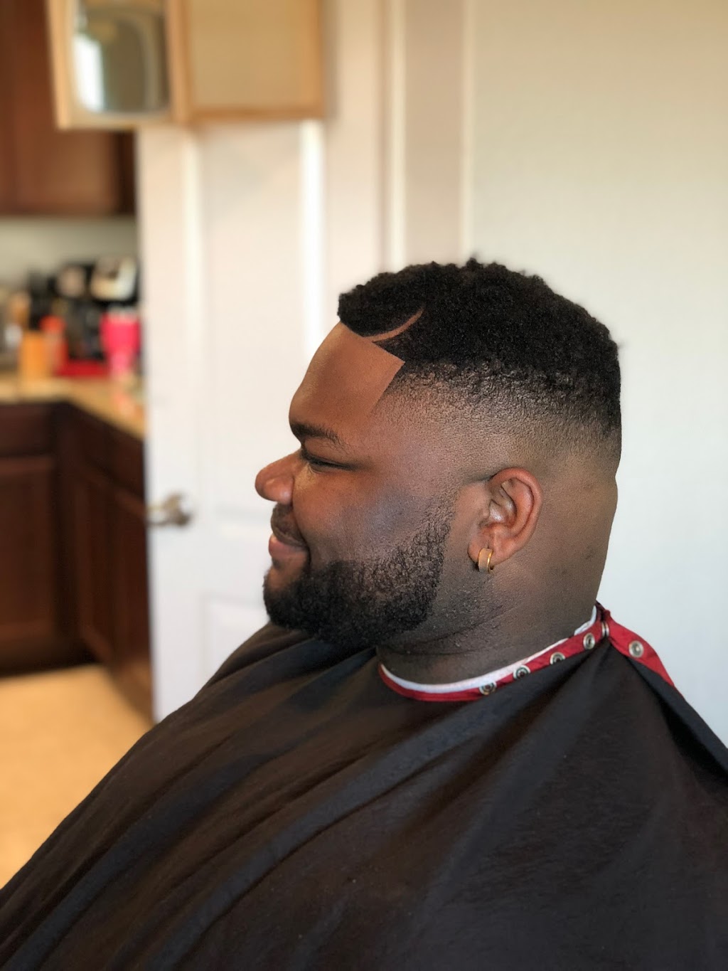 Geno Cuts of Prolific Cuts & Art Studio | 2109 Summer Lee Dr #103, Rockwall, TX 75032, USA | Phone: (972) 265-9381