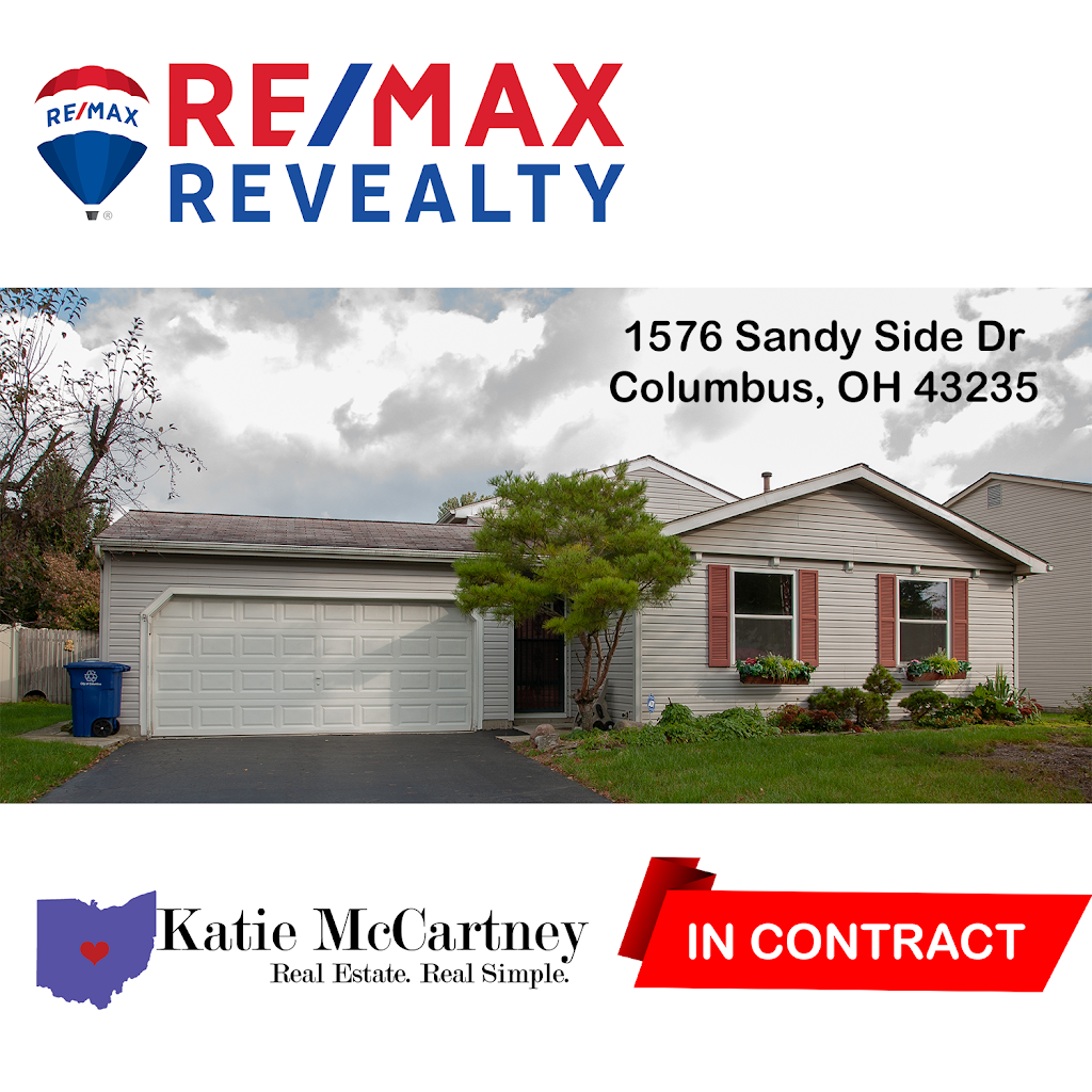 Katie McCartney, Realtor with Pillar Realty, LLC | 2042 Stokeswood Ct, Dublin, OH 43016, USA | Phone: (614) 547-9640