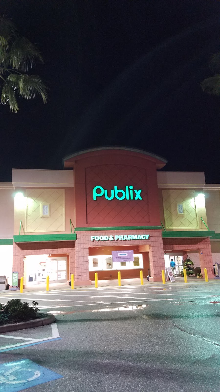 Publix Super Market at Beachway Plaza | 7310 Manatee Ave W, Bradenton, FL 34209, USA | Phone: (941) 792-1213