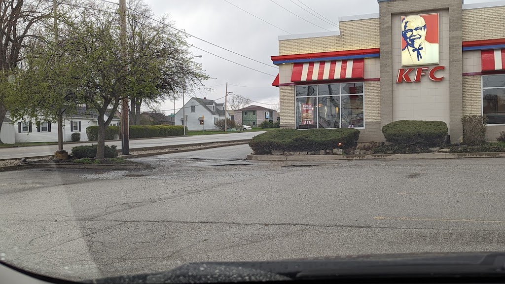 KFC, 6046 Covington Rd, Fort Wayne, IN 46804