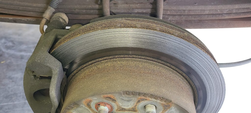 Crow Foot Service Center | North Carolina Hwy 150, Lexington, NC 27295, USA | Phone: (336) 764-5588