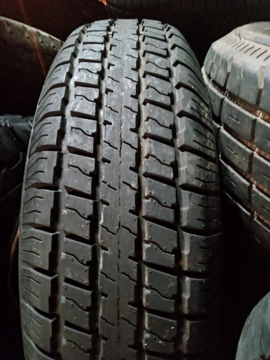 NIKKIS USED TIRE WHOLESALER | 24 HR ROAD SERVICE GULFCOAST MS ,LA,& ALABAMA, Bay St Louis, MS 39520, USA | Phone: (228) 304-2368