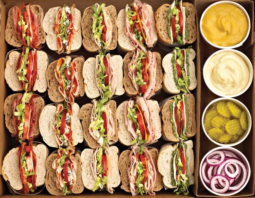 Which Wich Superior Sandwiches | 1541 Premium Outlets Blvd Suite 170, Norfolk, VA 23502 | Phone: (757) 524-5600
