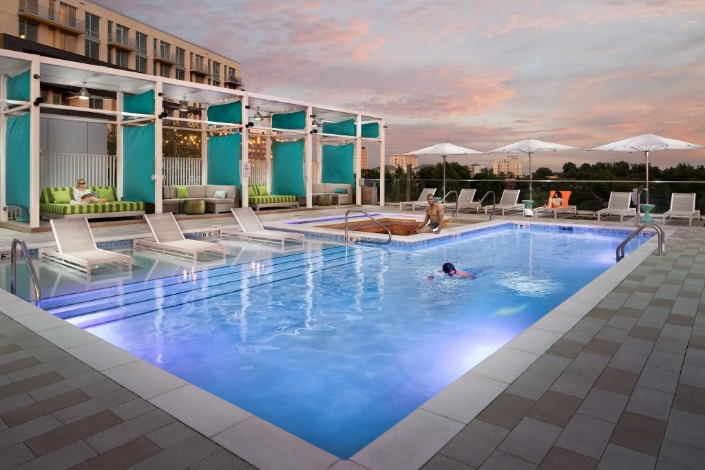 The Pearl | 180 High Park Ln, Silver Spring, MD 20910, USA | Phone: (301) 587-3275